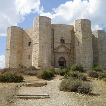 Le Querce Federiciane فندق مبيت وإفطار أندريا