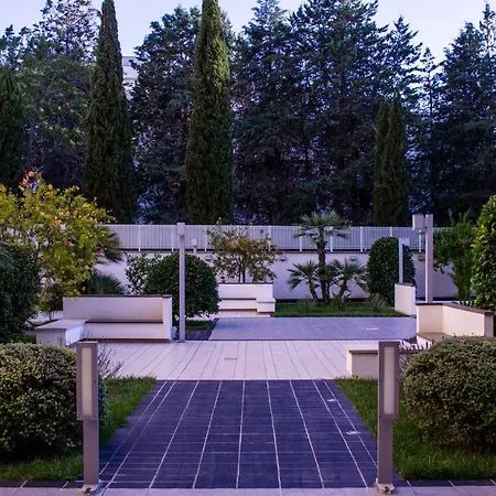 Le Querce Federiciane فندق مبيت وإفطار *